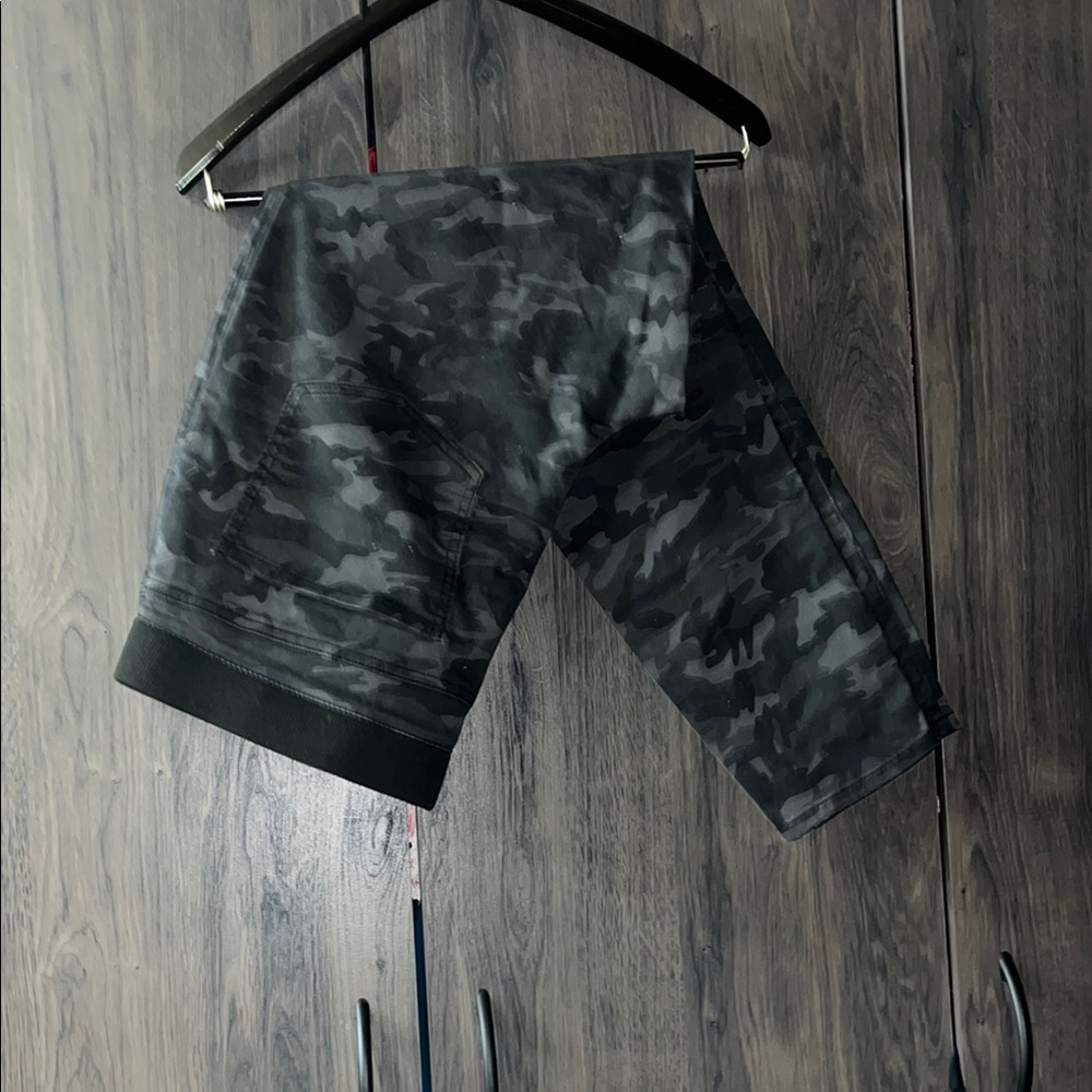 Dark camo pants size XXL (19)